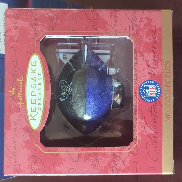 Hallmark Keepsake Ornament NFL Collection Baltimore Ravens NOS 1997 - Picture 1 of 7